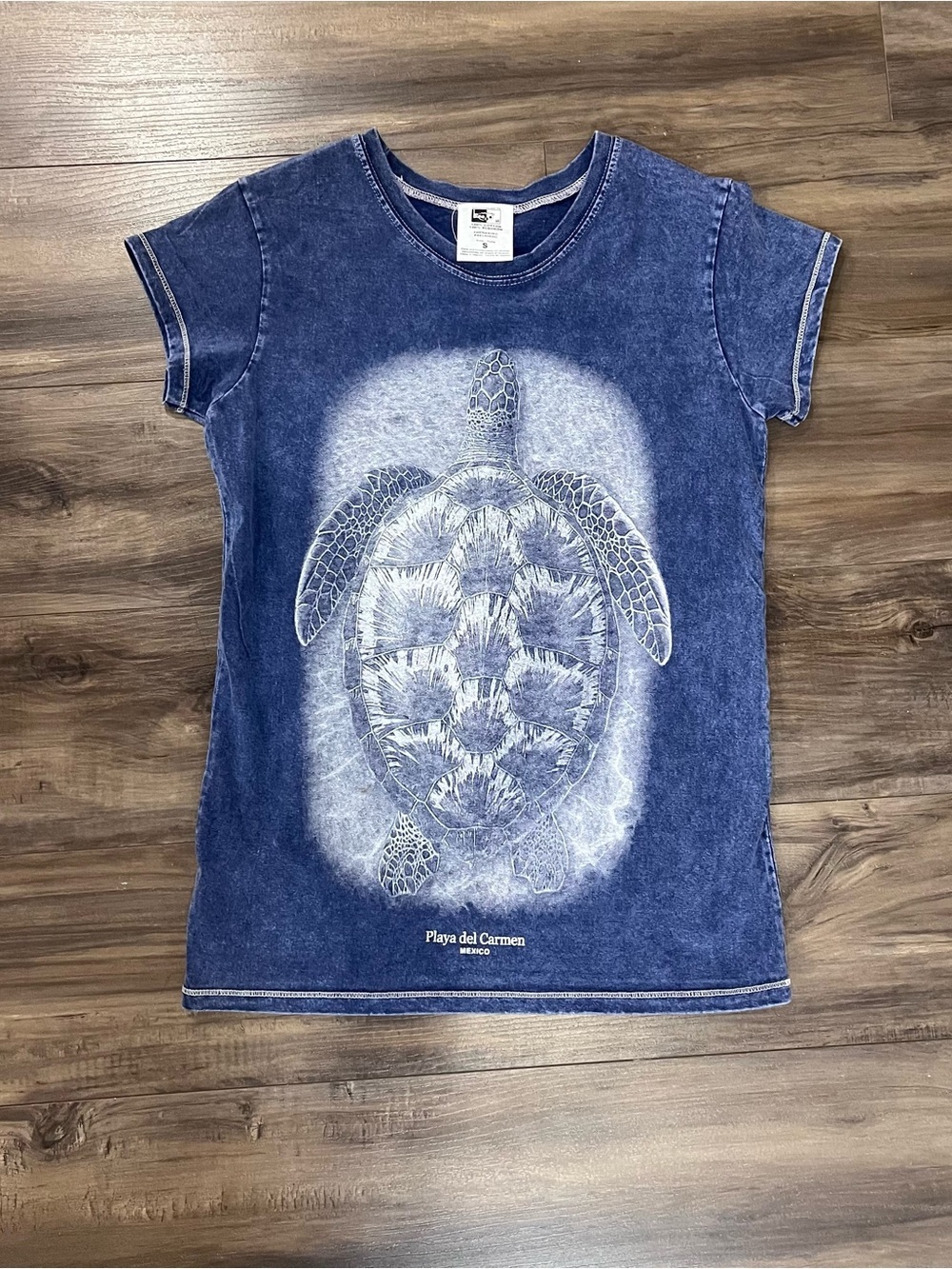 Navy Blue Sea Turtle Short Sleeve 100% Cotton Tee - Picture 3 of 6